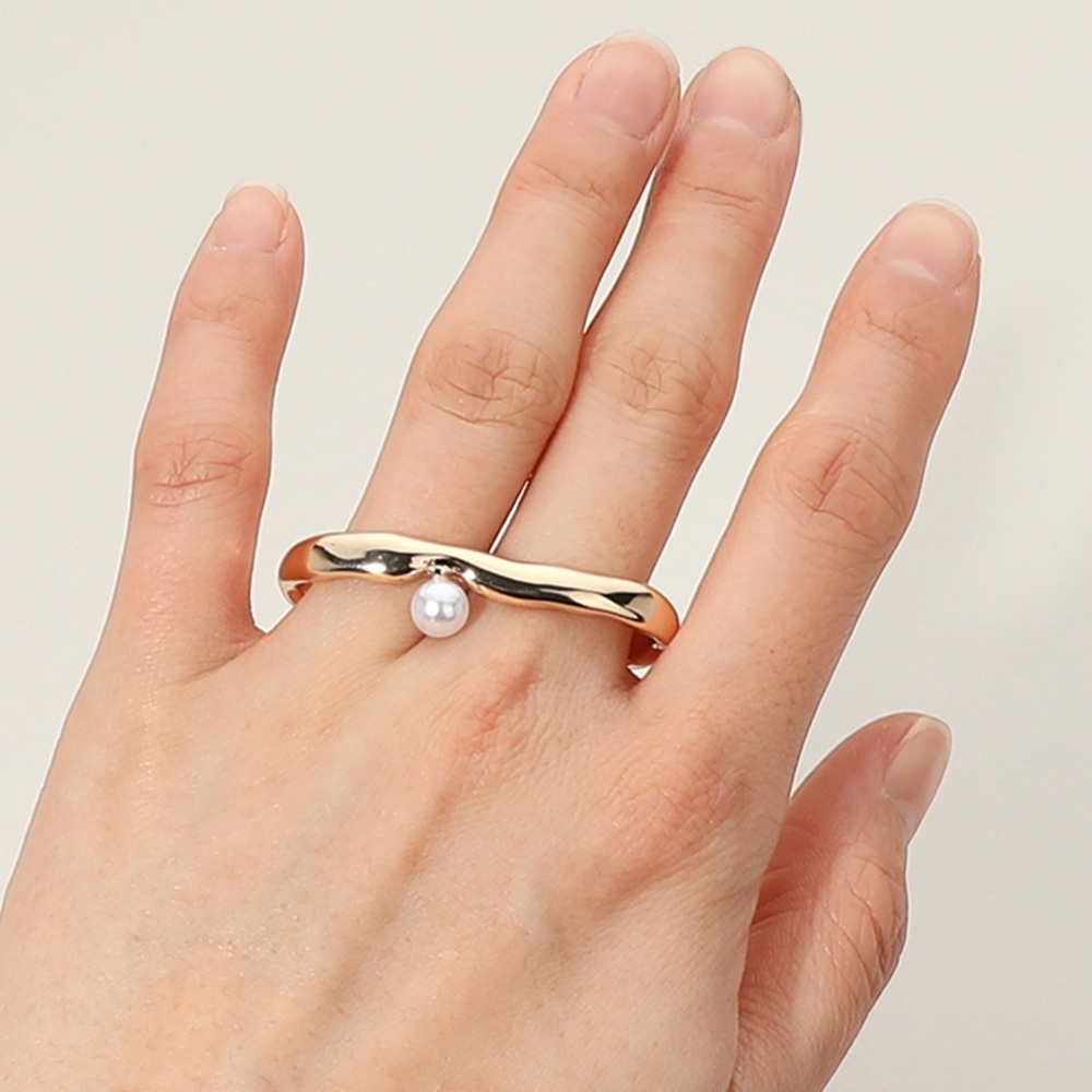Gold Cream Pearl Two Finger Ring Modern 2 Fashion Statement Accessory